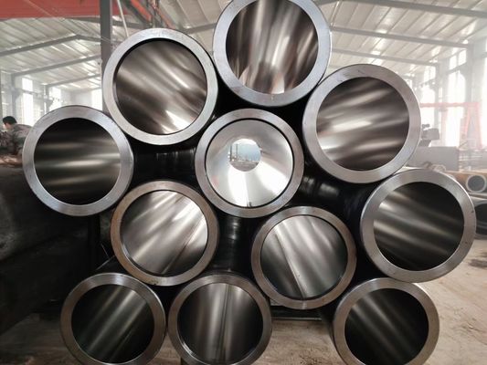 kaufen 1000mm-8000mm Chromkolbenstange mit 800-1000MPa Zugfestigkeit und HRC 60-65 Härte für Hydraulikzylinder und Motorenanwendungen online manufacture